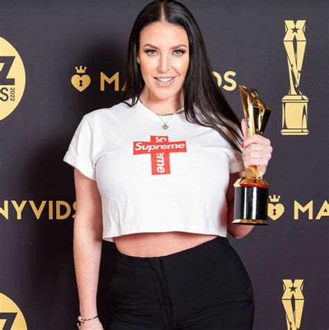 angela white networth|Angela White Age, Bf, Husband, Family, Net Worth Bio & More